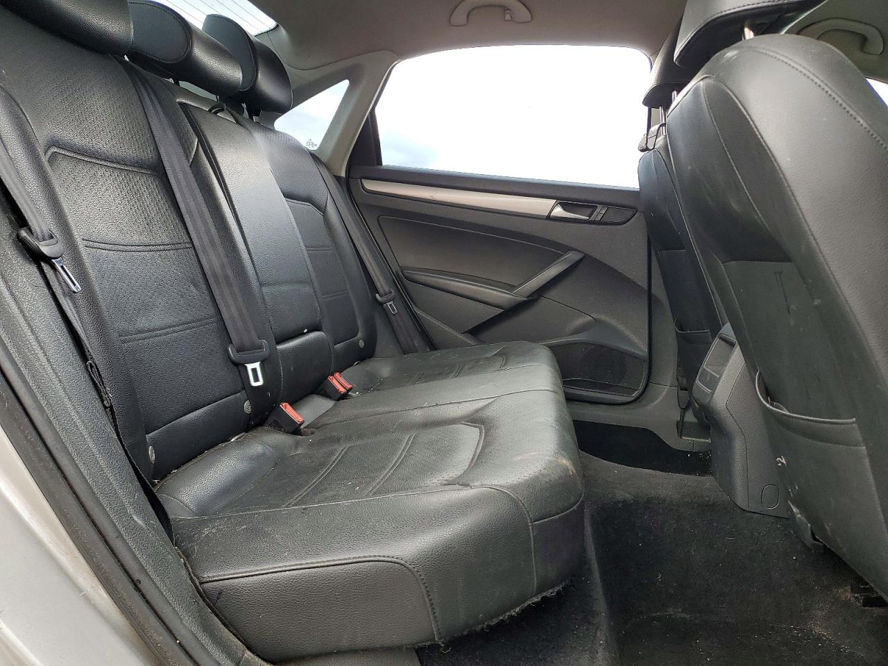 Volkswagen Passat S