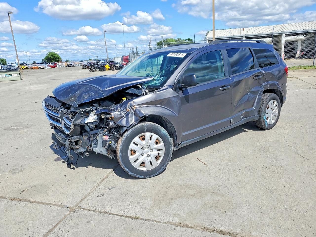 Salvage Dodge Journey Image