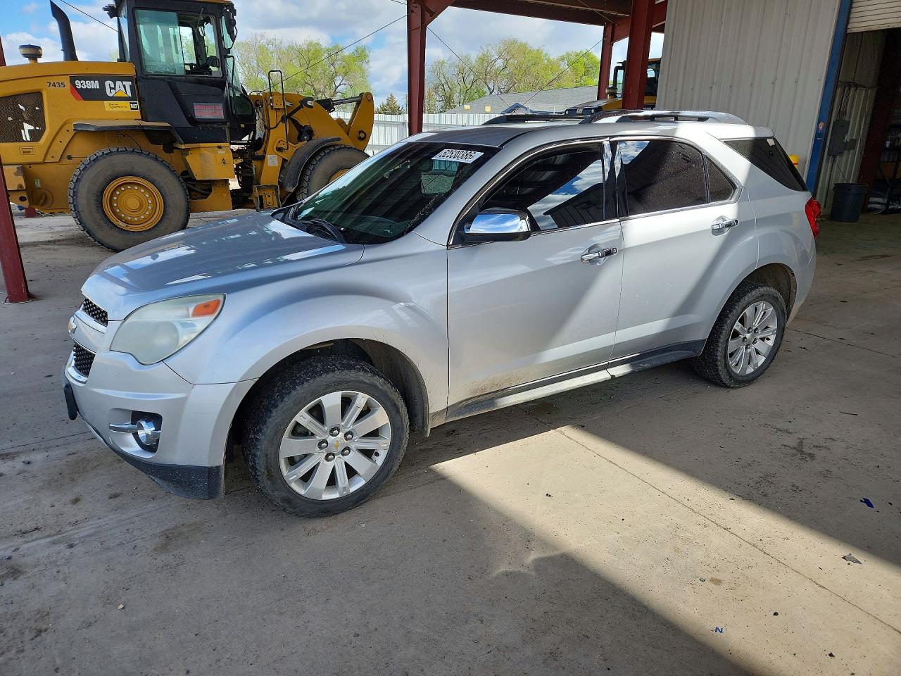 Salvage Chevrolet Equinox Image
