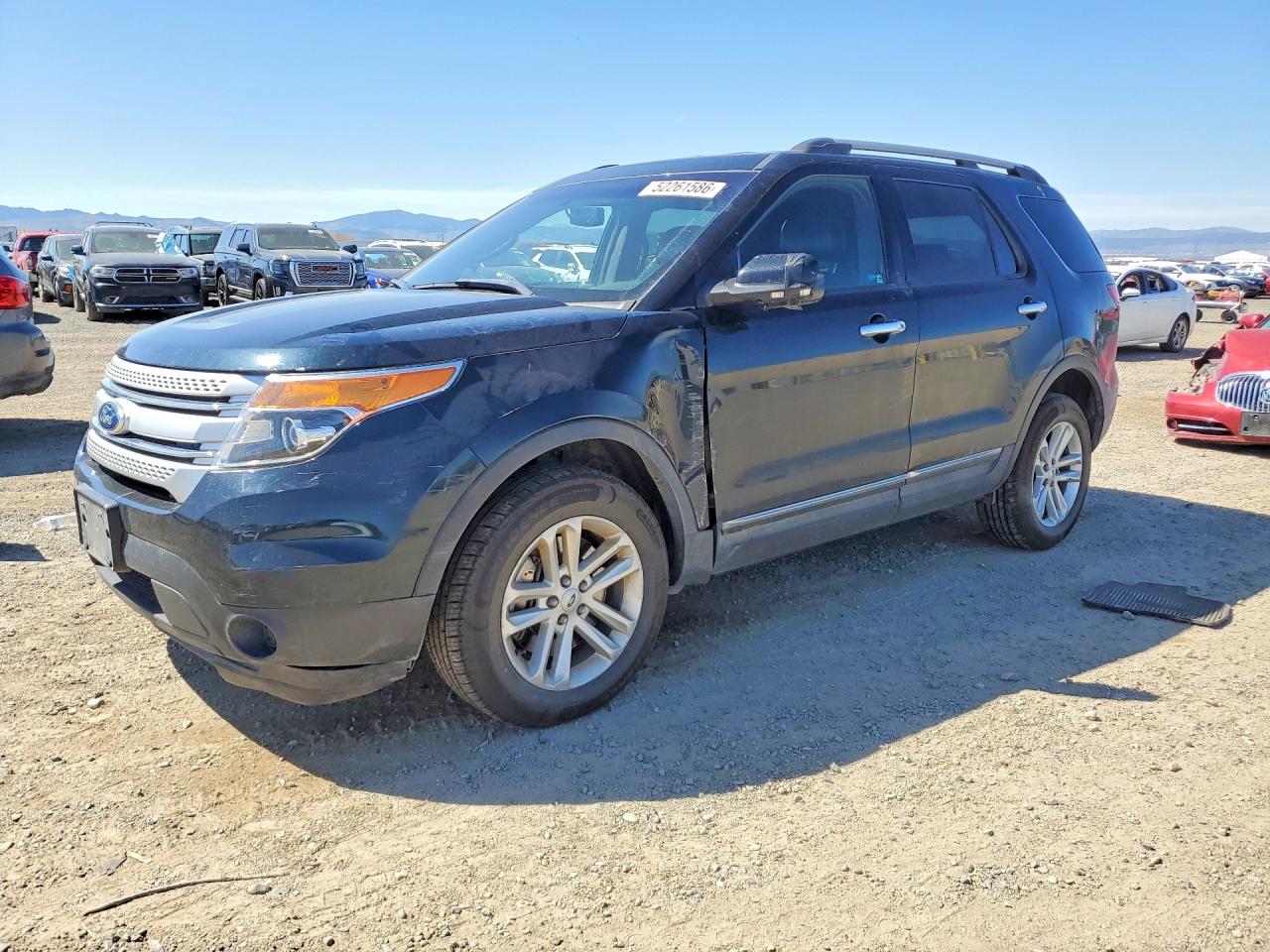 Salvage Ford Explorer Image