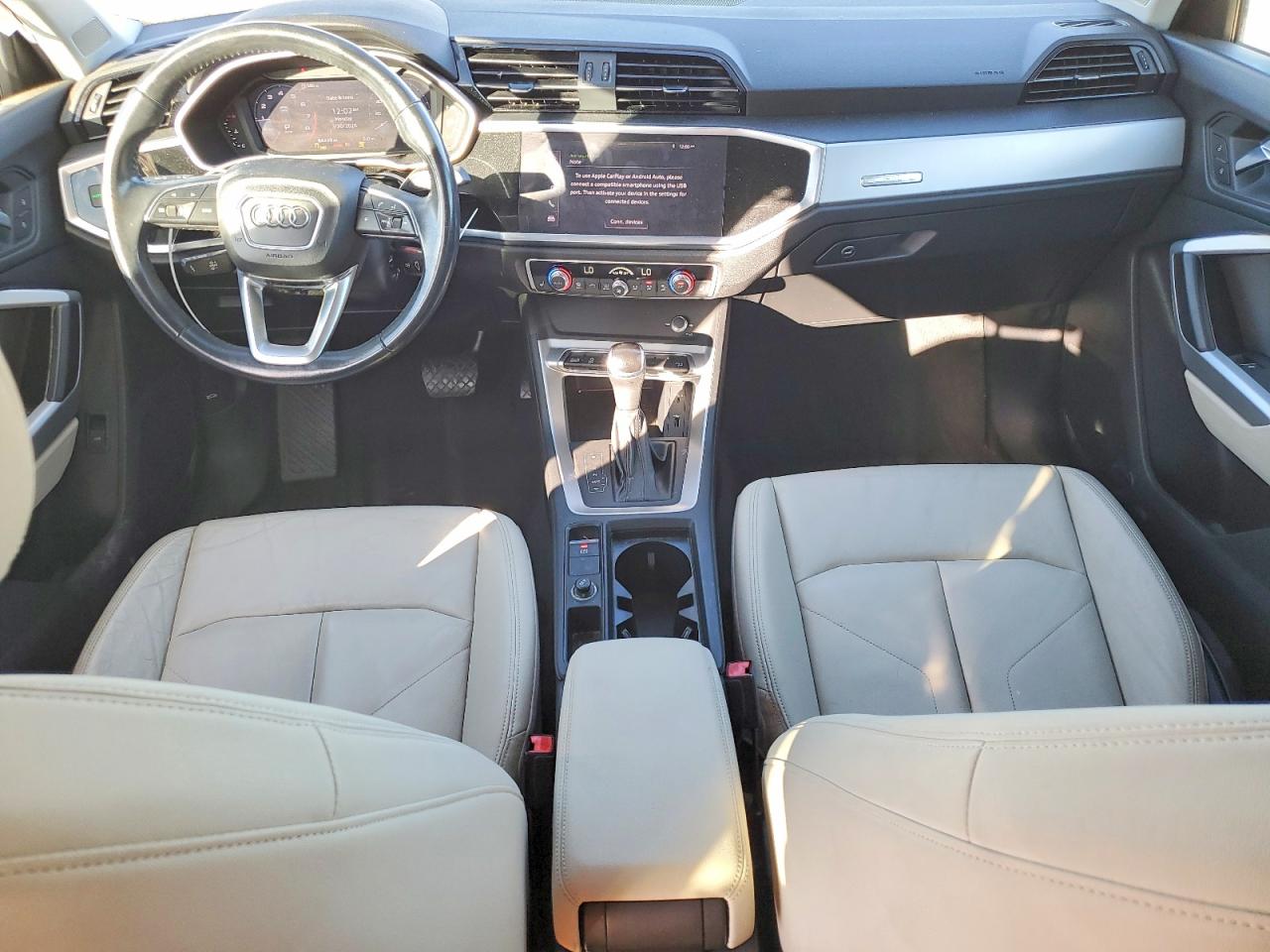 Audi Q3 Premium