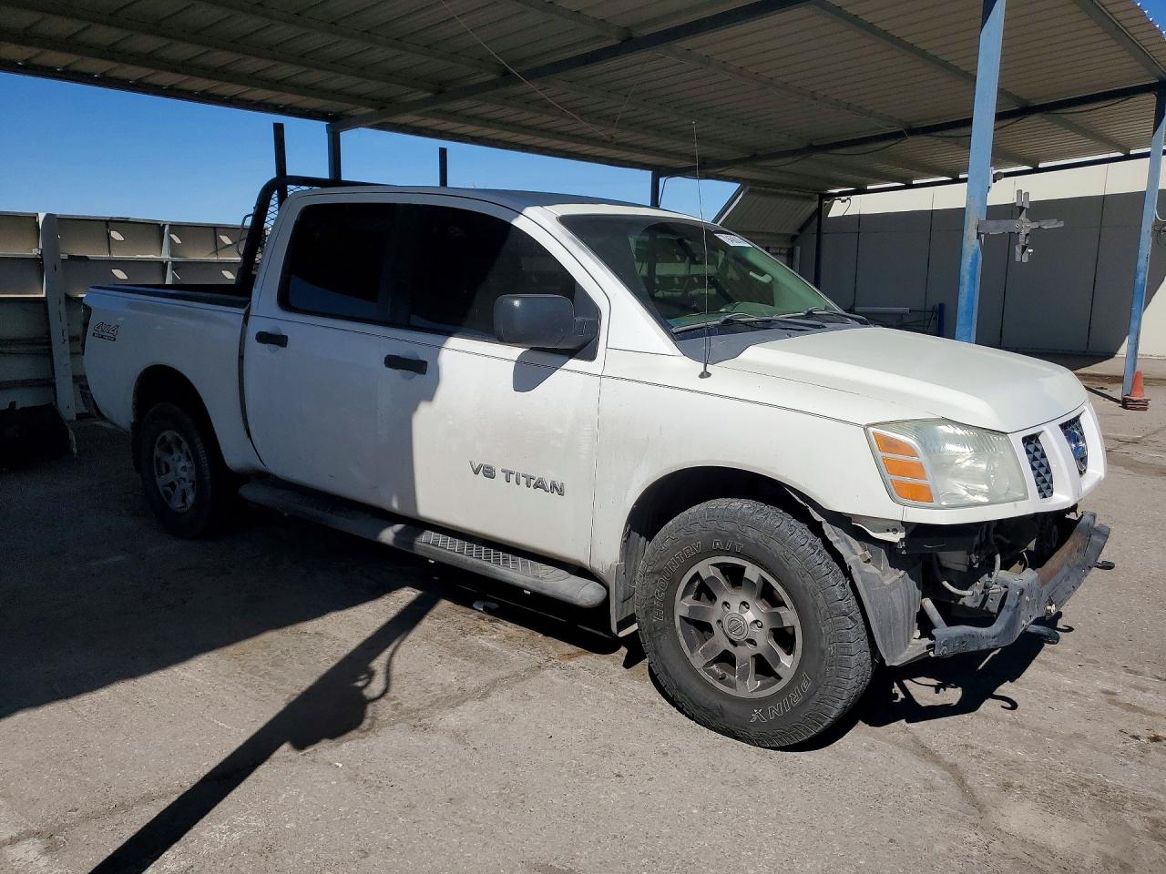 Nissan Titan