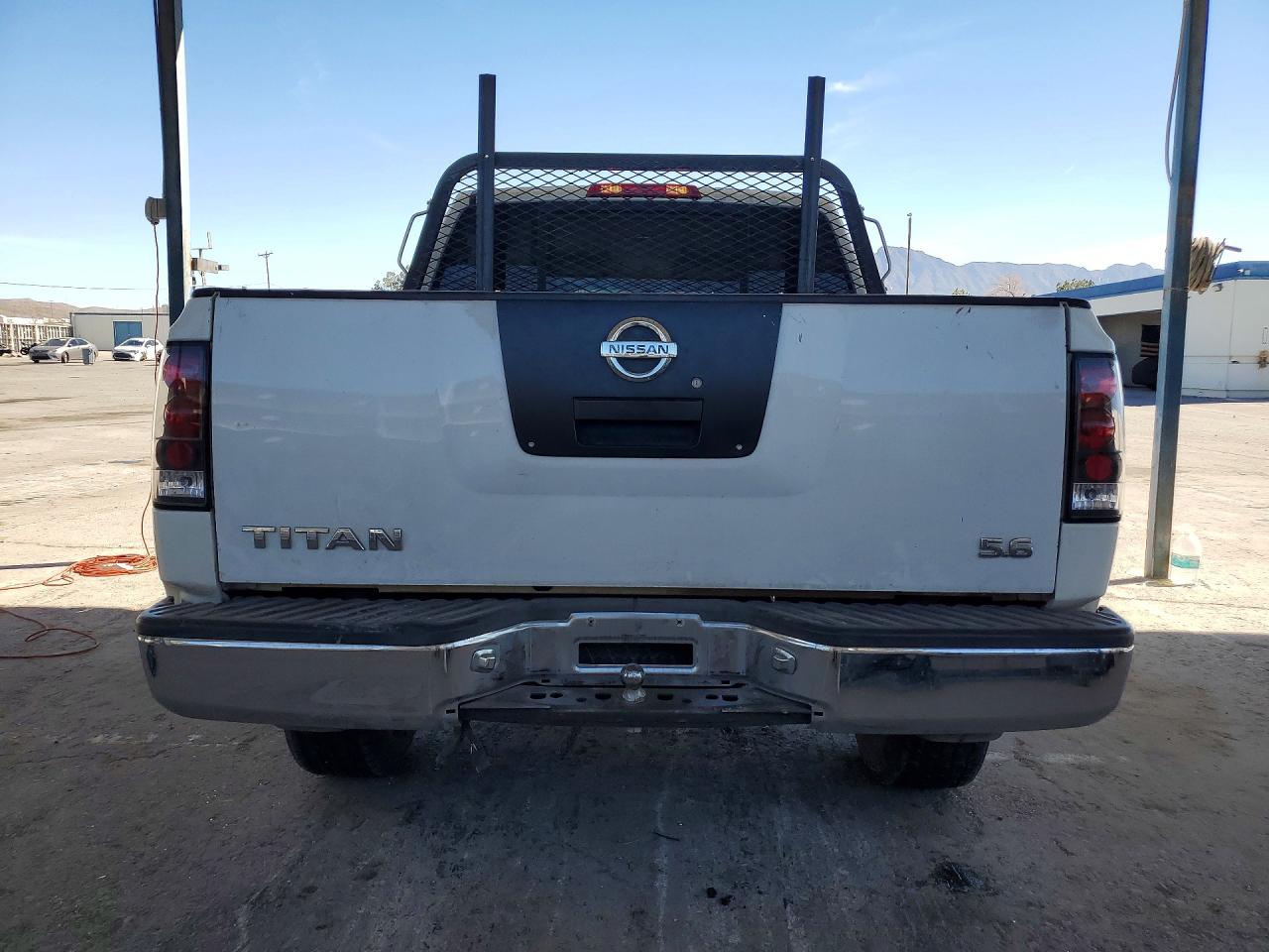 Nissan Titan