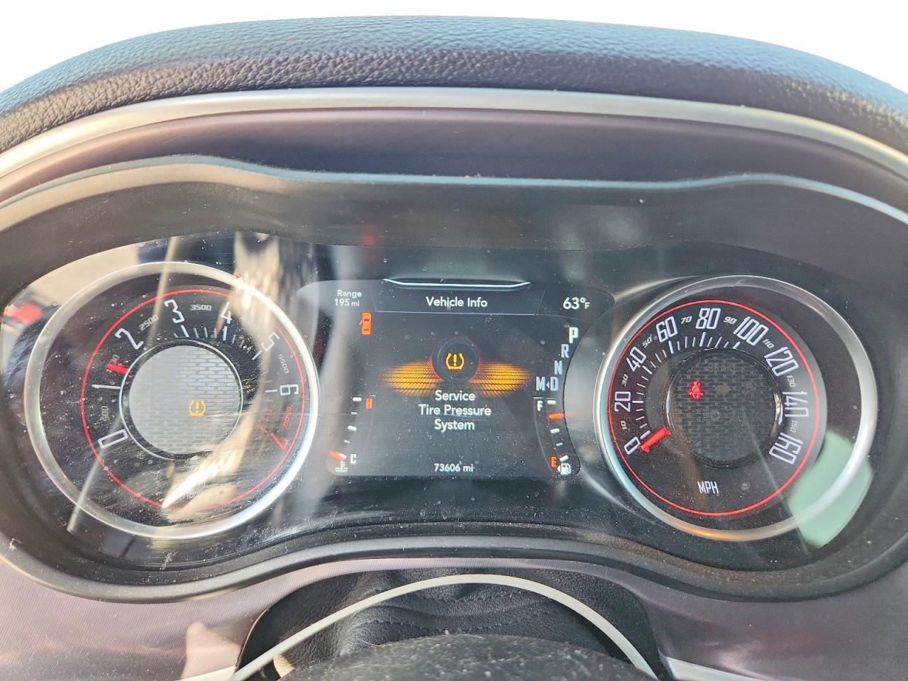 Dodge Challenger Sxt