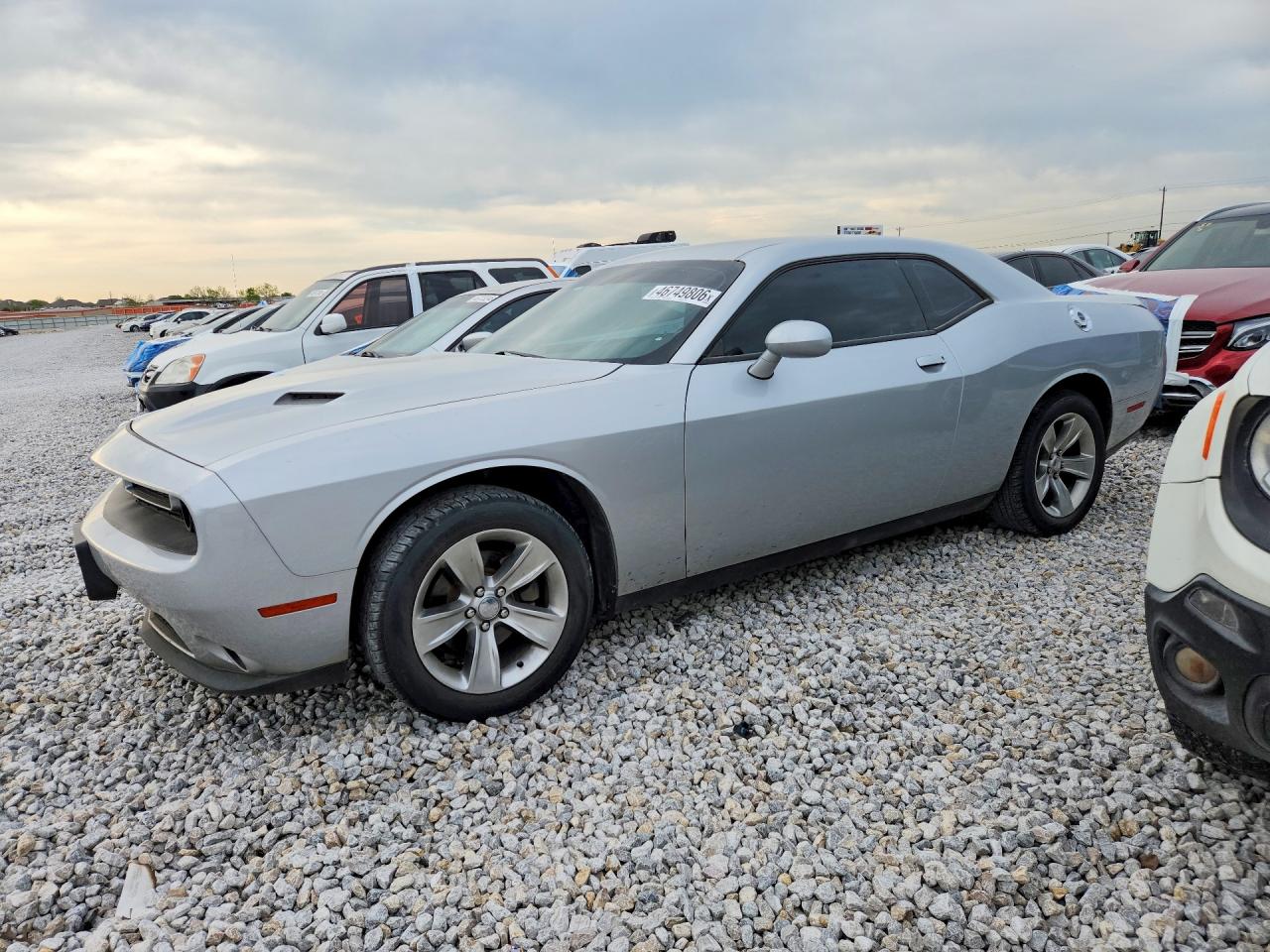 Salvage Dodge Challenger Image