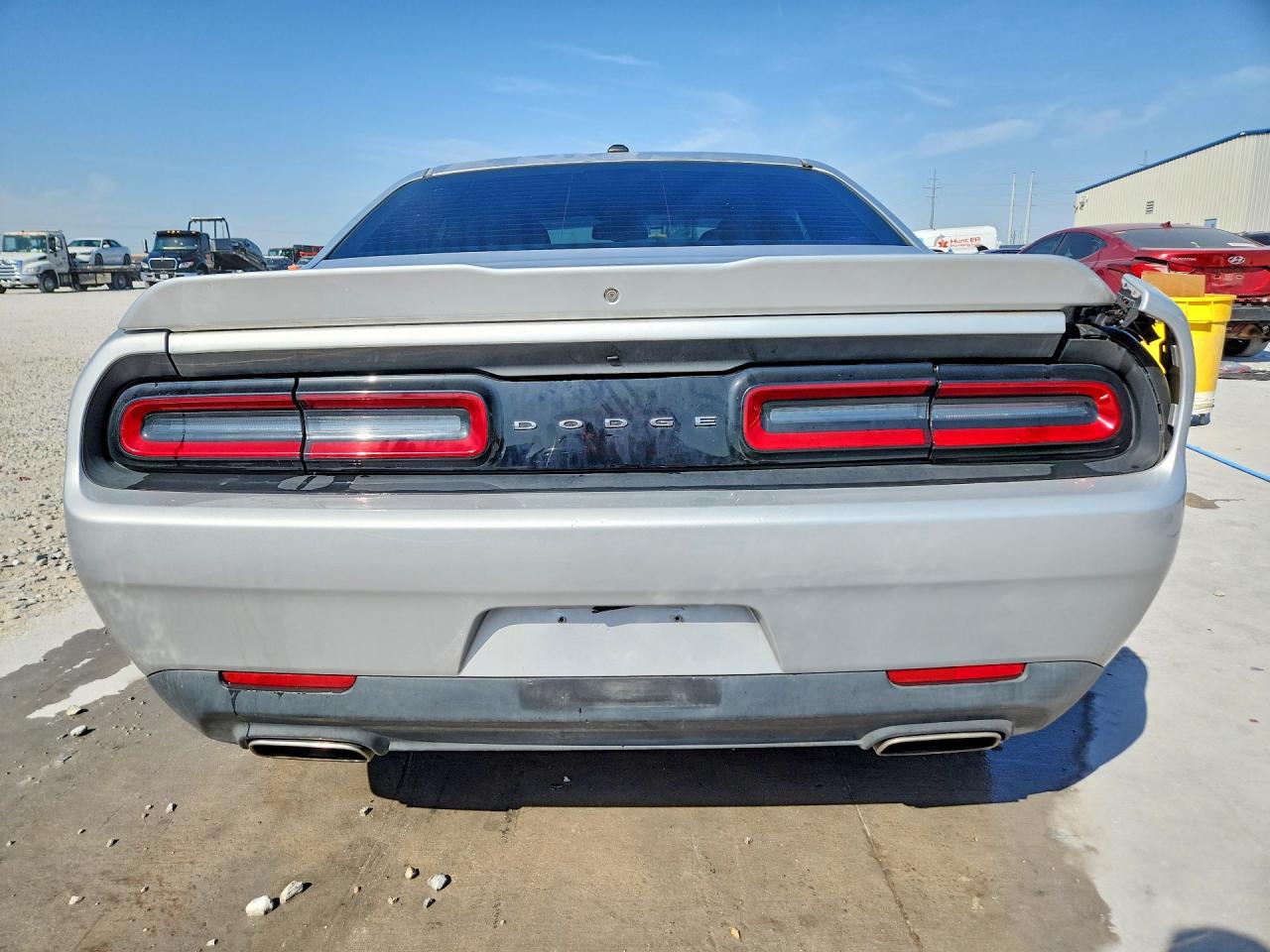 Dodge Challenger Sxt
