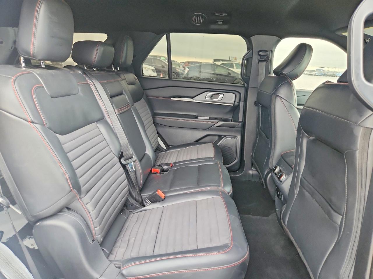 Ford Explorer St-line