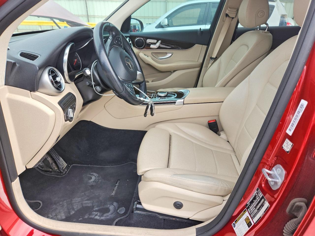 Mercedes-Benz GLC 300