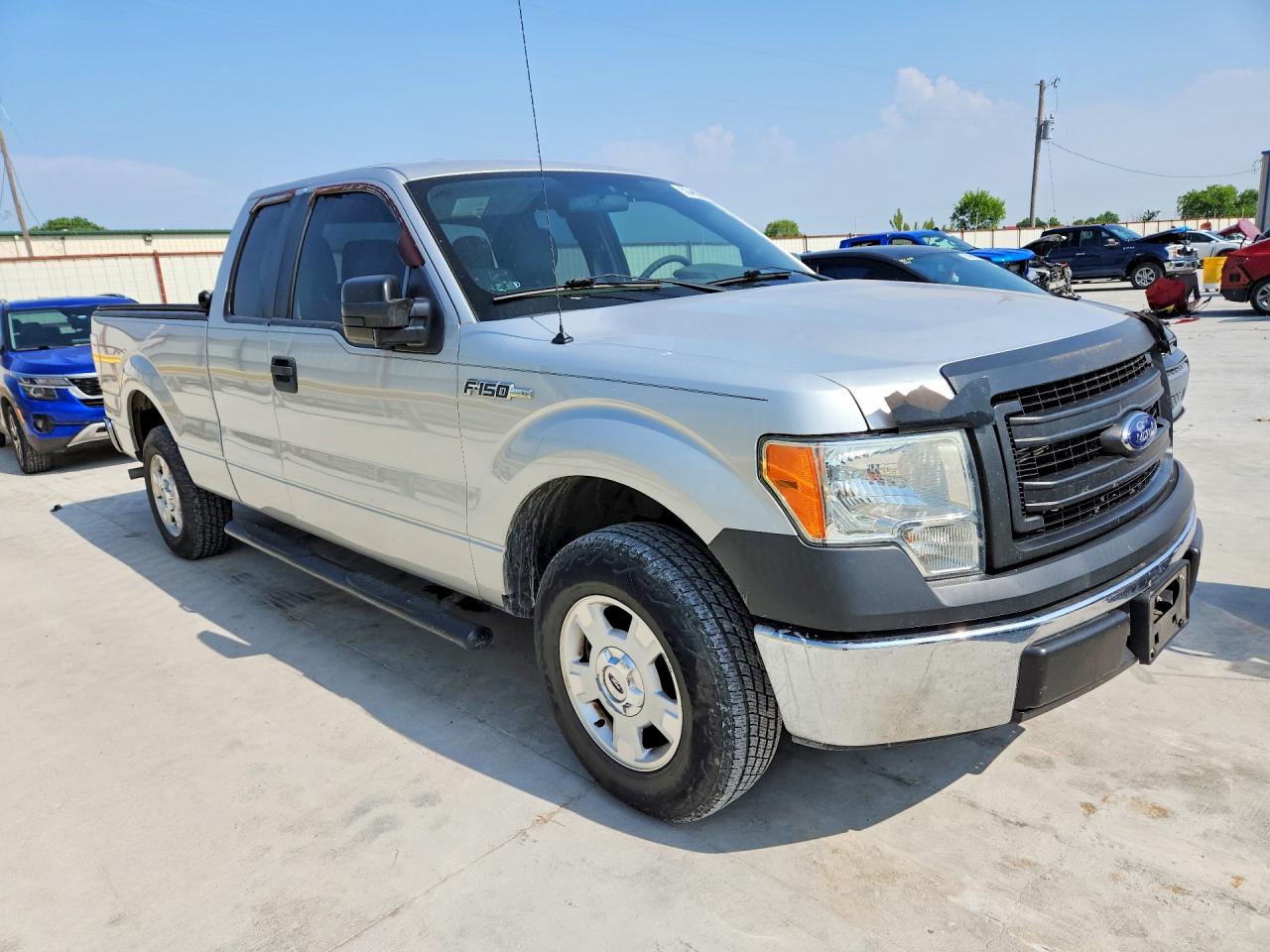 Ford F-150 Super Cab