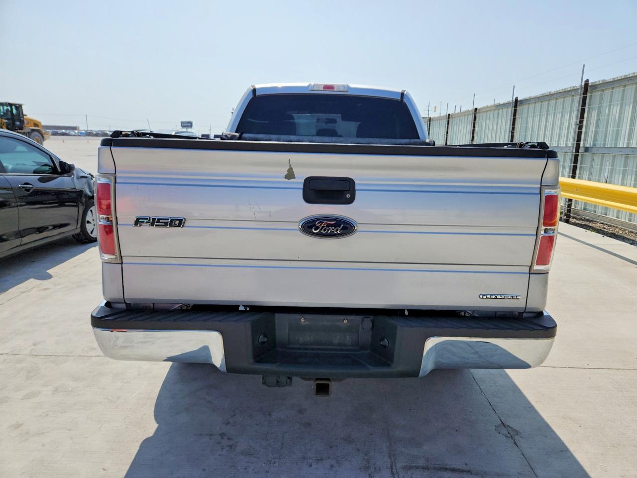 Ford F-150 Super Cab