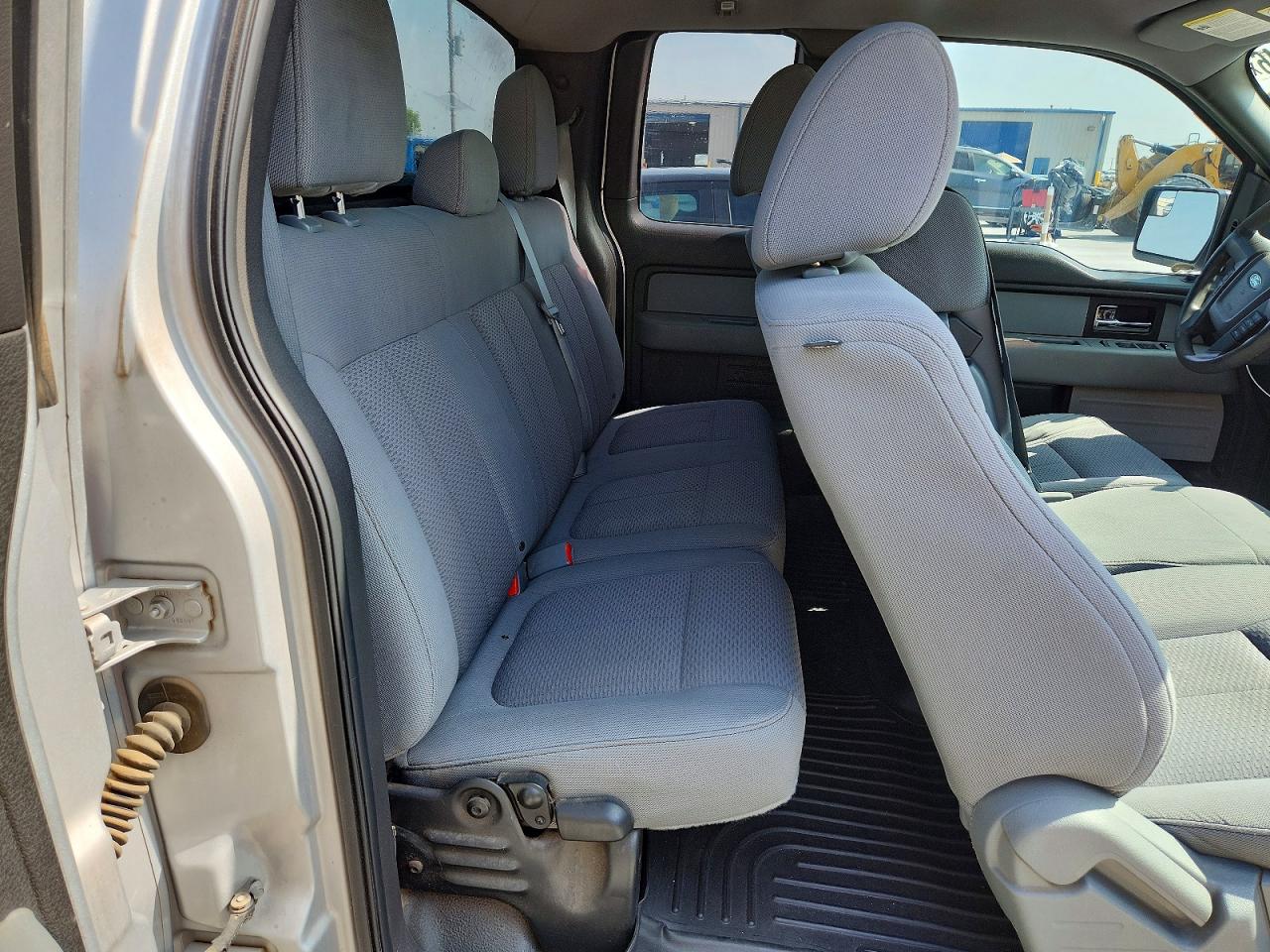 Ford F-150 Super Cab