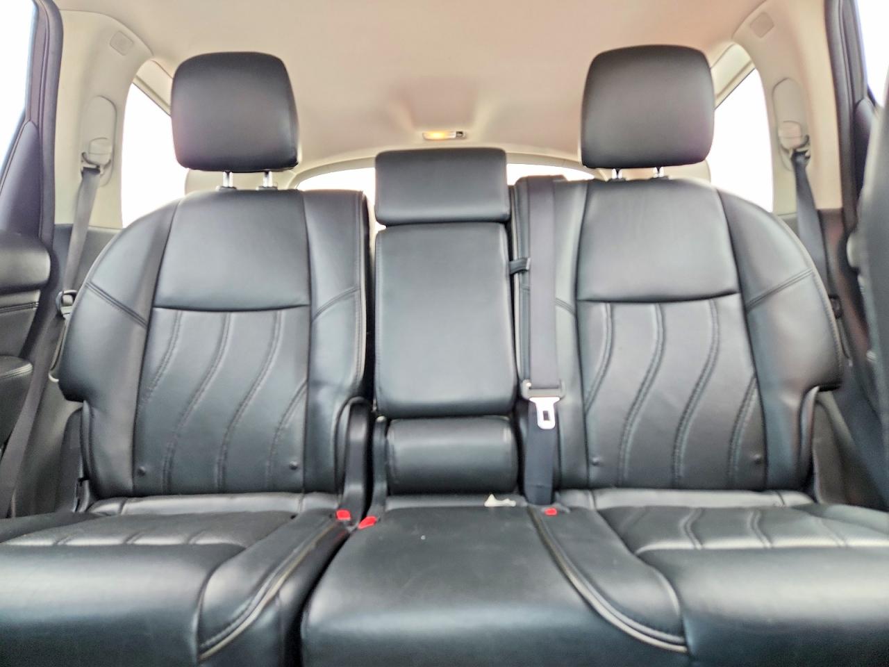 INFINITI Qx Base