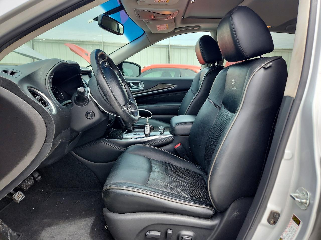 INFINITI Qx Base