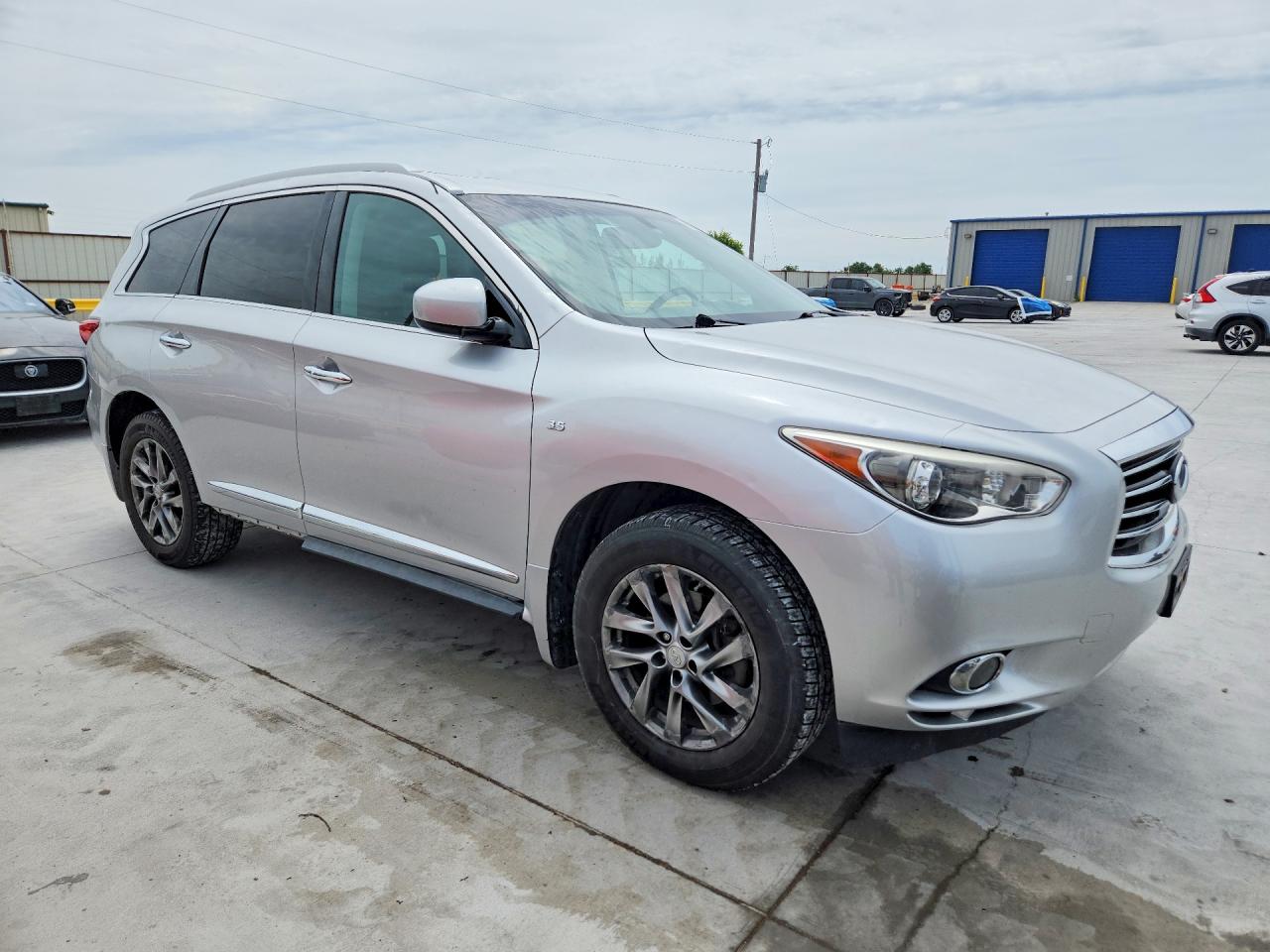 INFINITI Qx Base