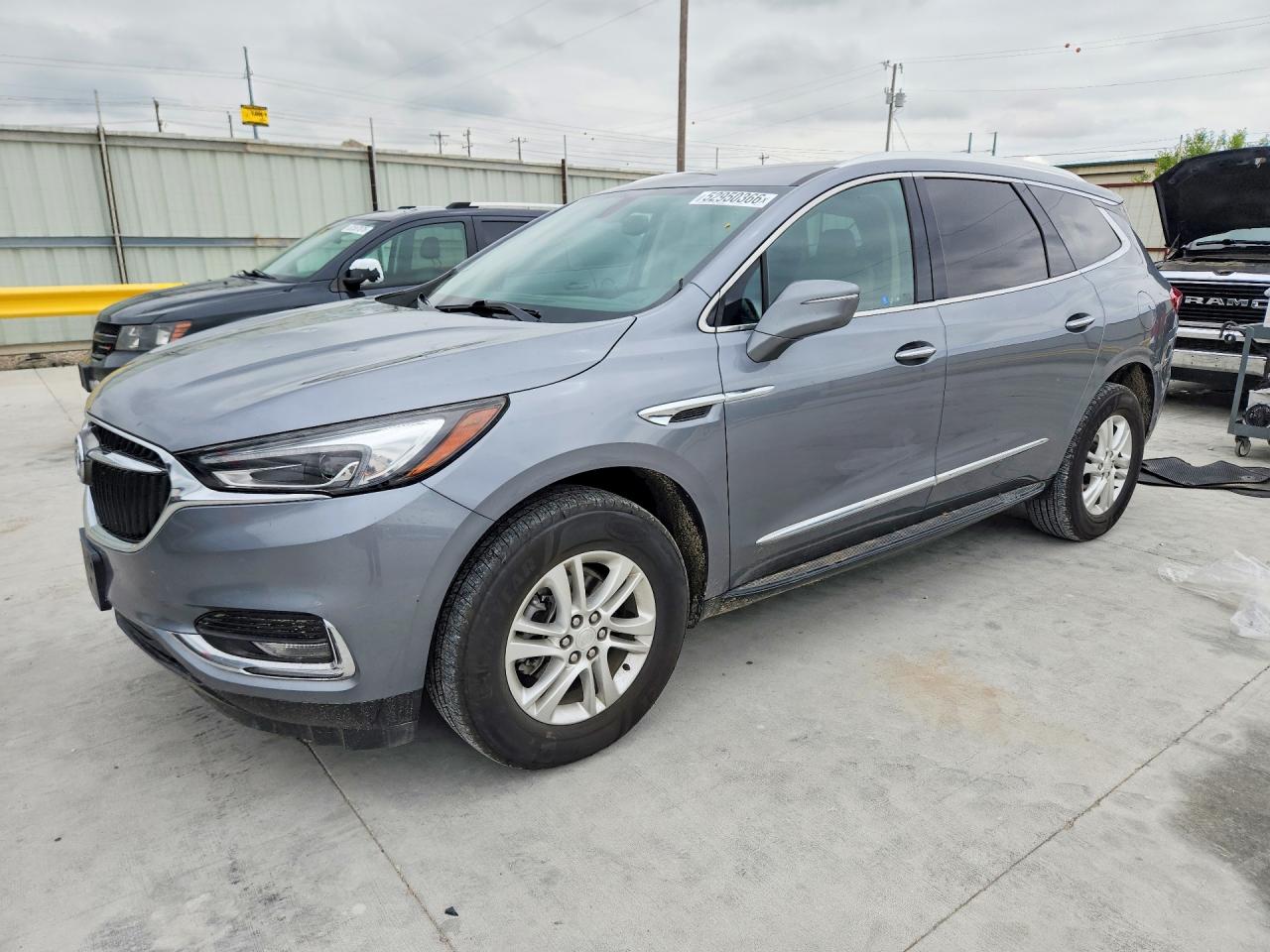Salvage Buick Enclave Image