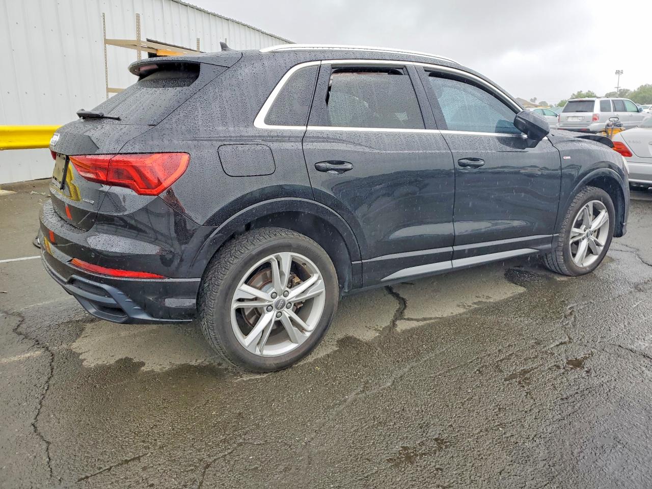 Audi Q3 Premium S Line