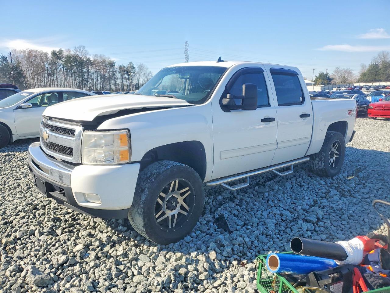 Salvage Chevrolet Silverado Image