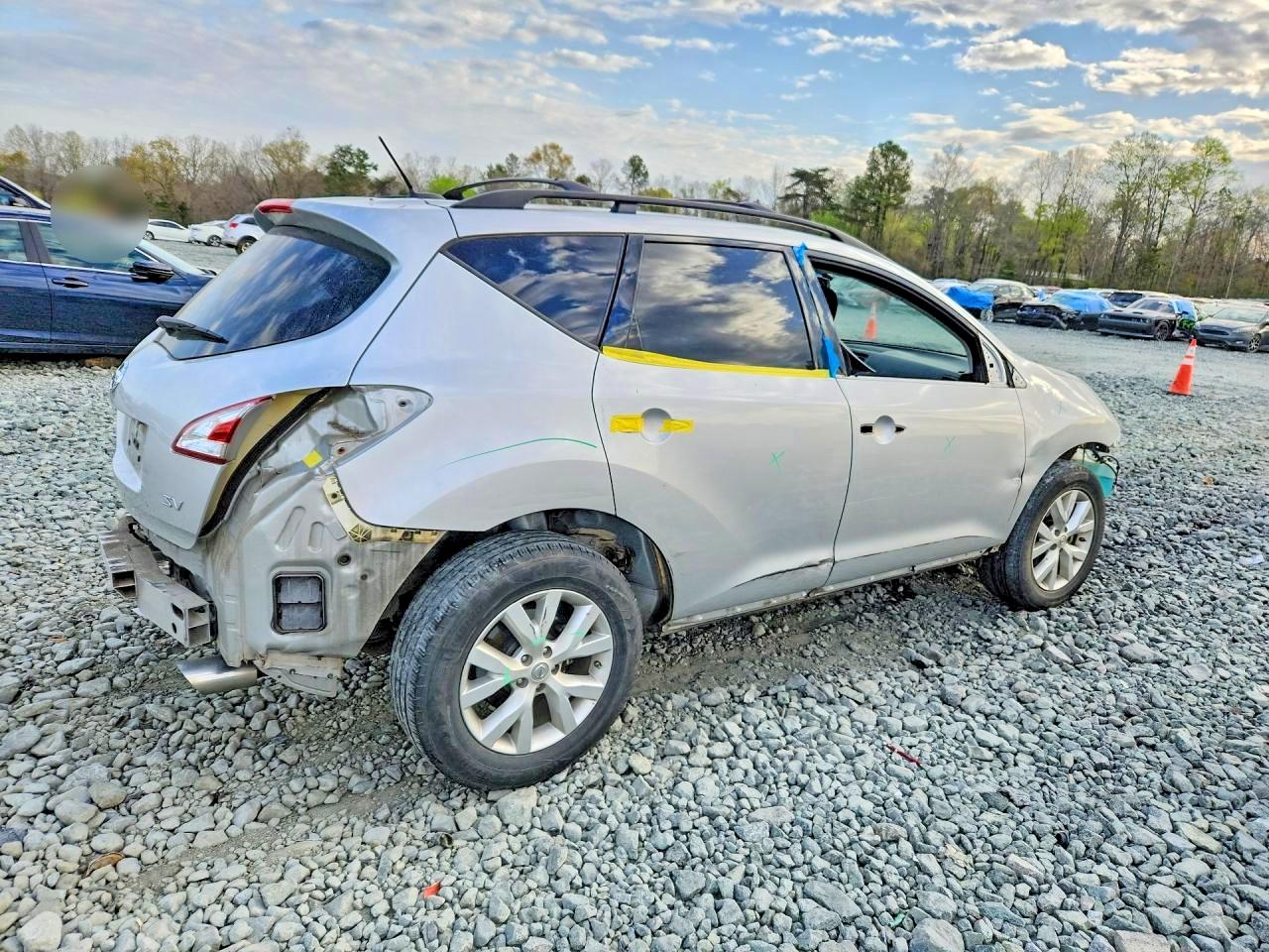 Nissan Murano S