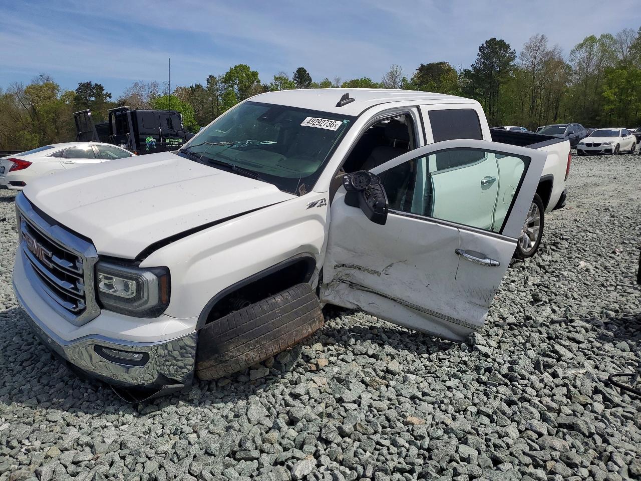 Salvage GMC Sierra Image
