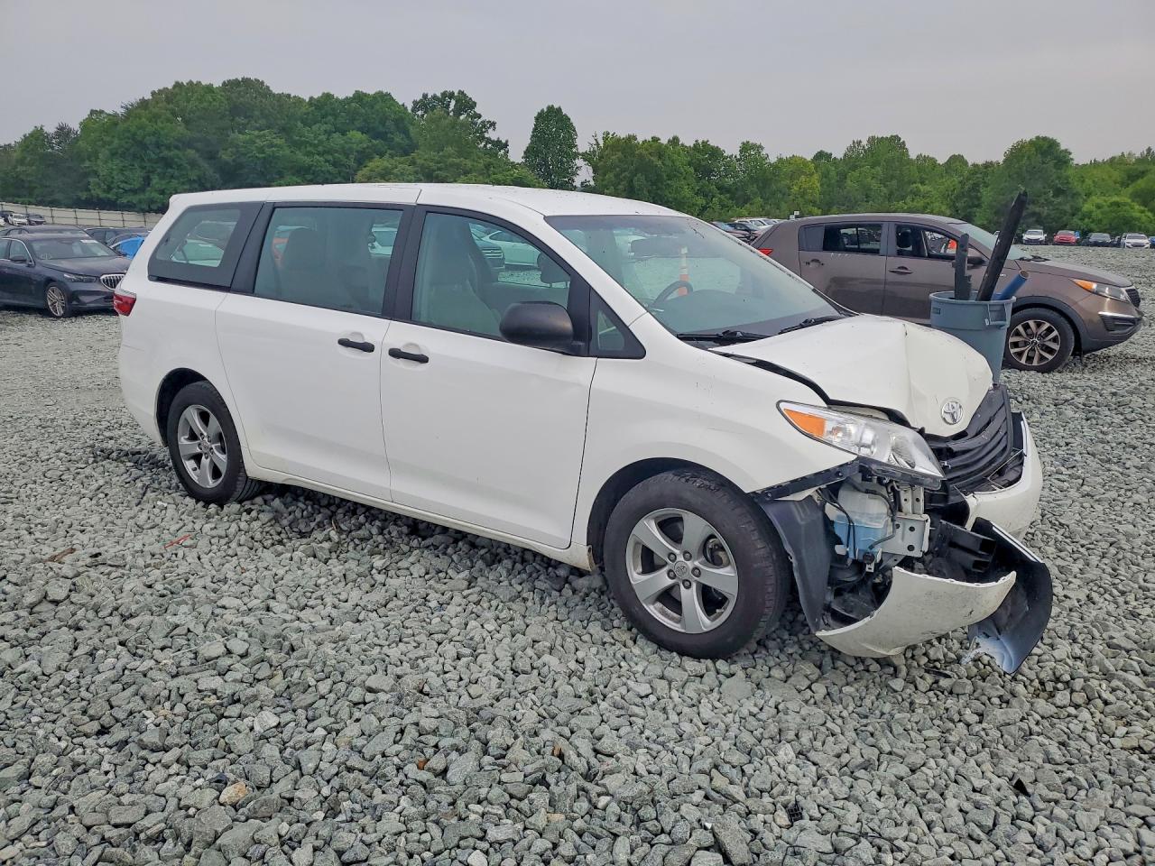 Toyota Sienna L 7-passenger