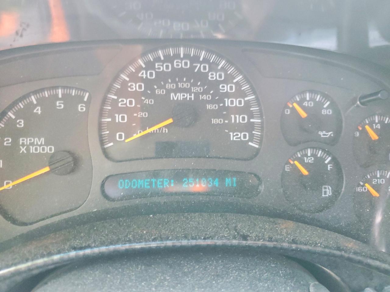 Chevrolet Silverado C1500