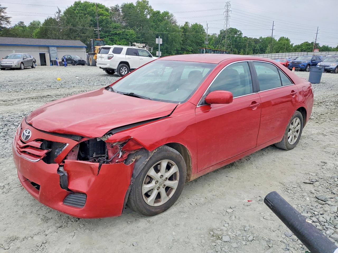 Salvage Toyota Camry Image