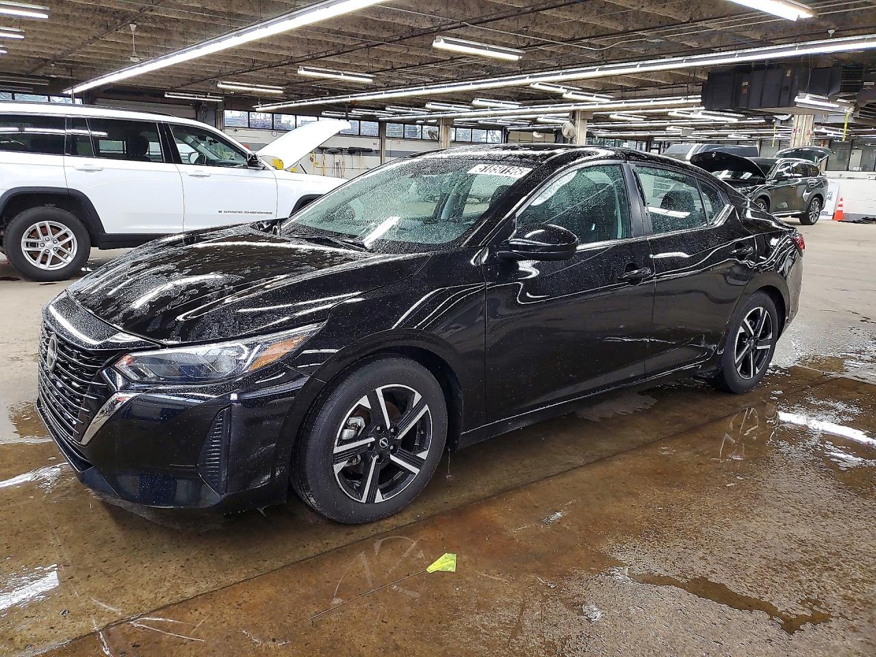 Salvage Nissan Sentra Image