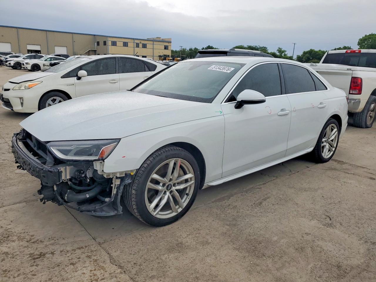 Salvage Audi A4 Image