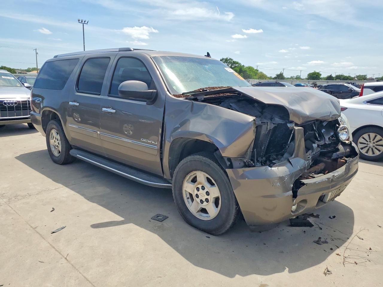 GMC Yukon Denali