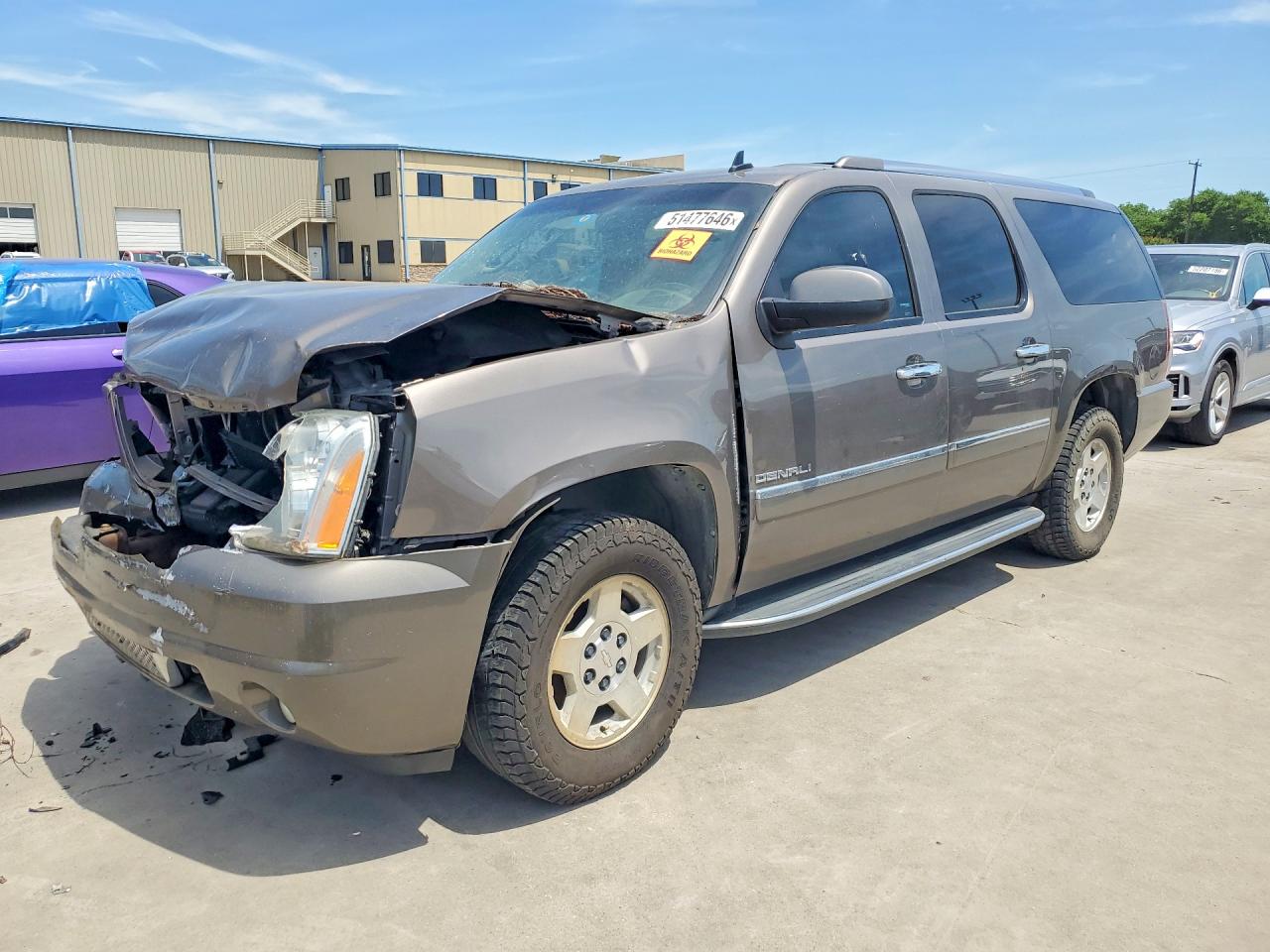 Salvage GMC Yukon Image
