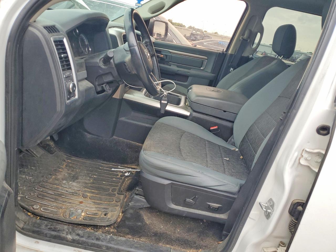 Ram 1500 Slt