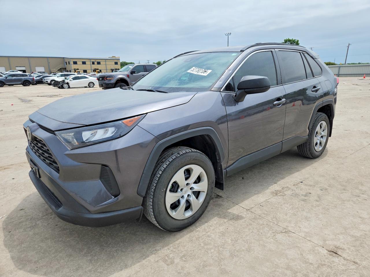 Salvage Toyota RAV4 Image