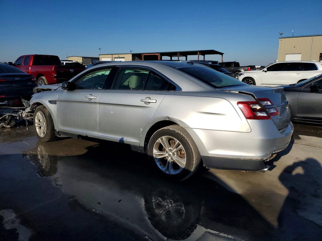 Ford Taurus Se