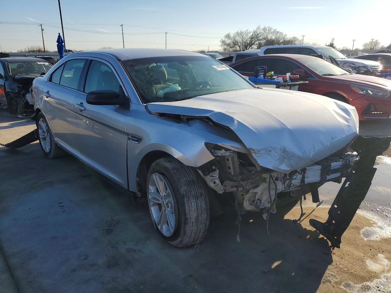 Ford Taurus Se