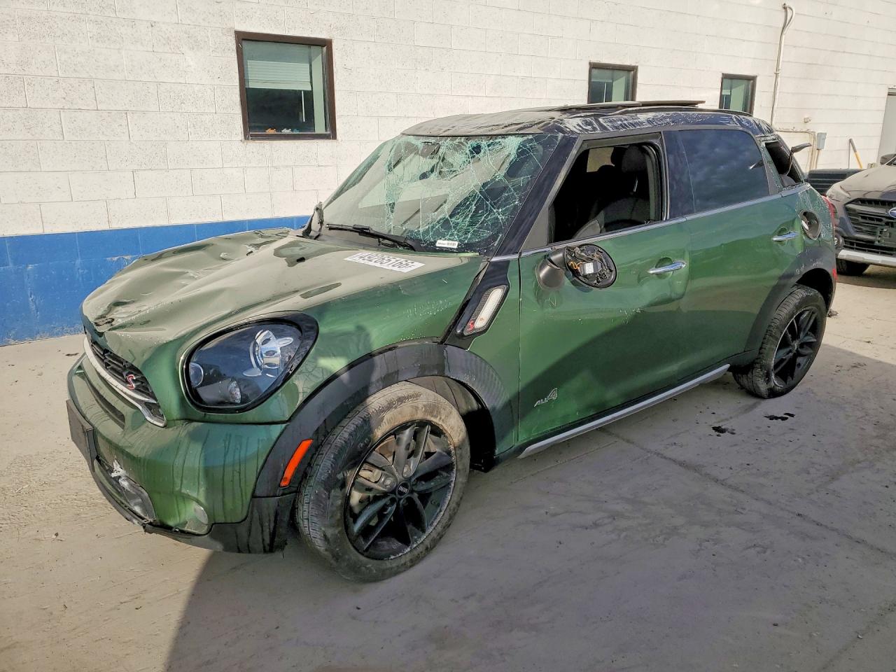 Salvage MINI Cooper Image