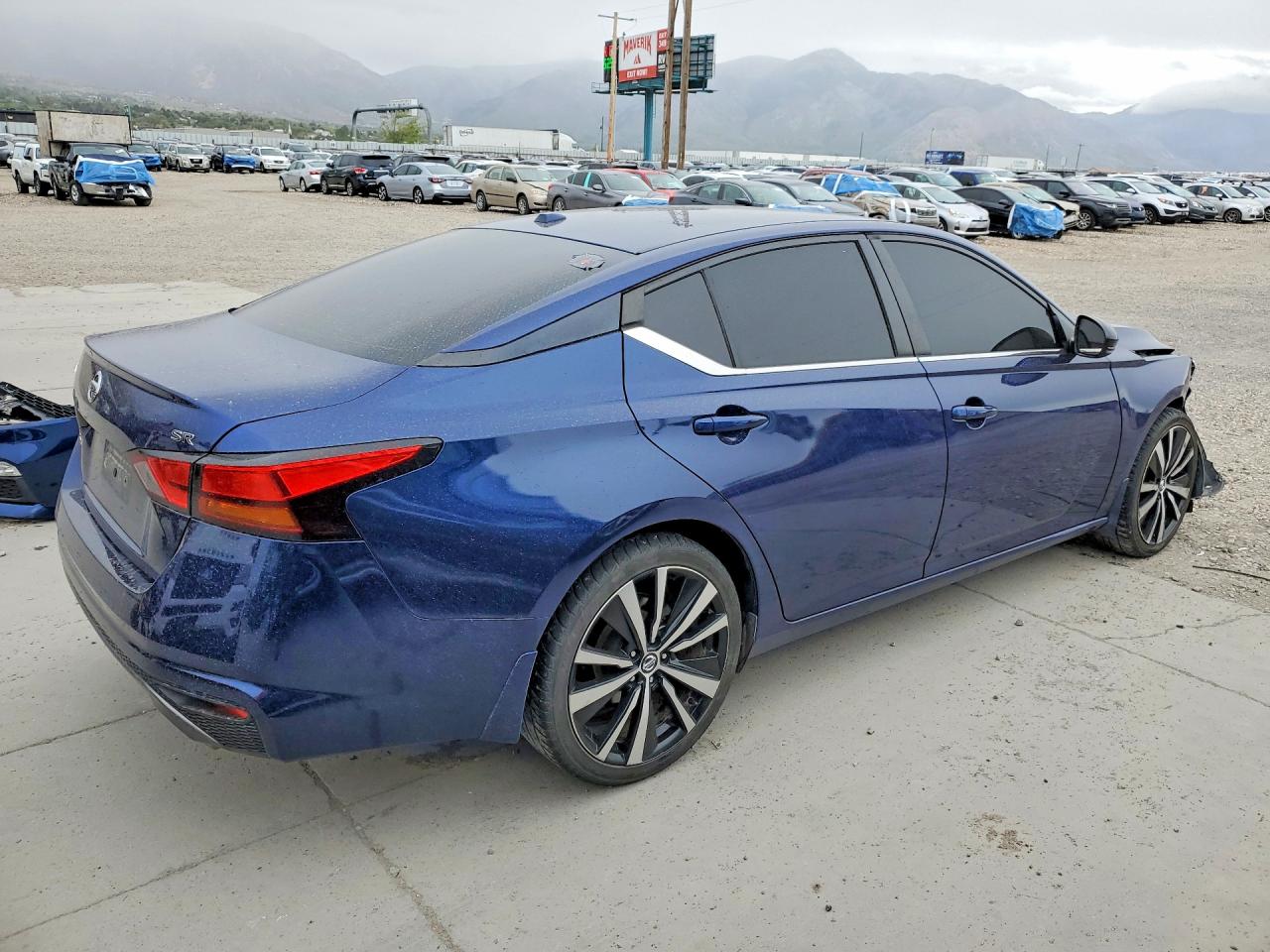 Nissan Altima Sr