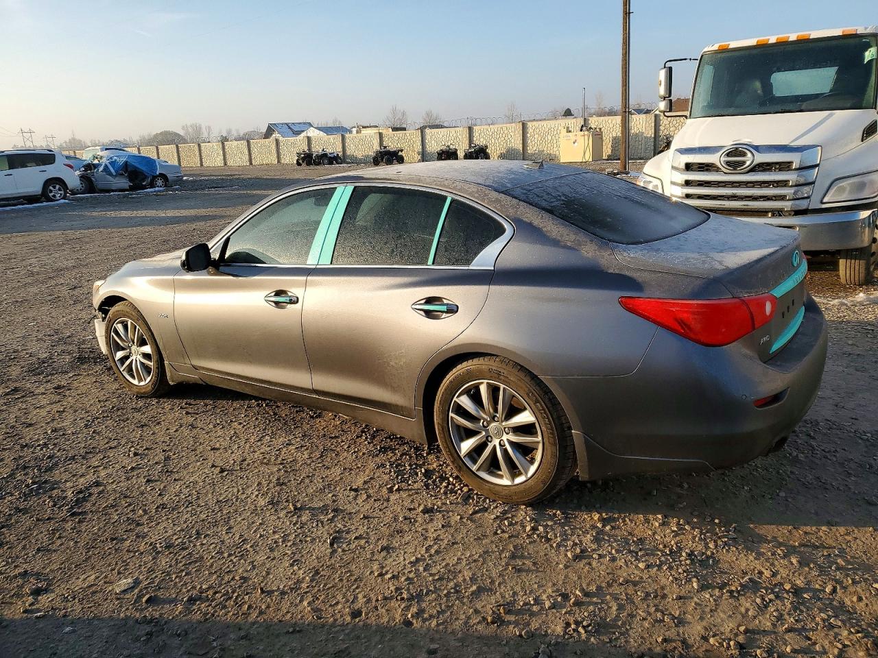INFINITI Q50 Base
