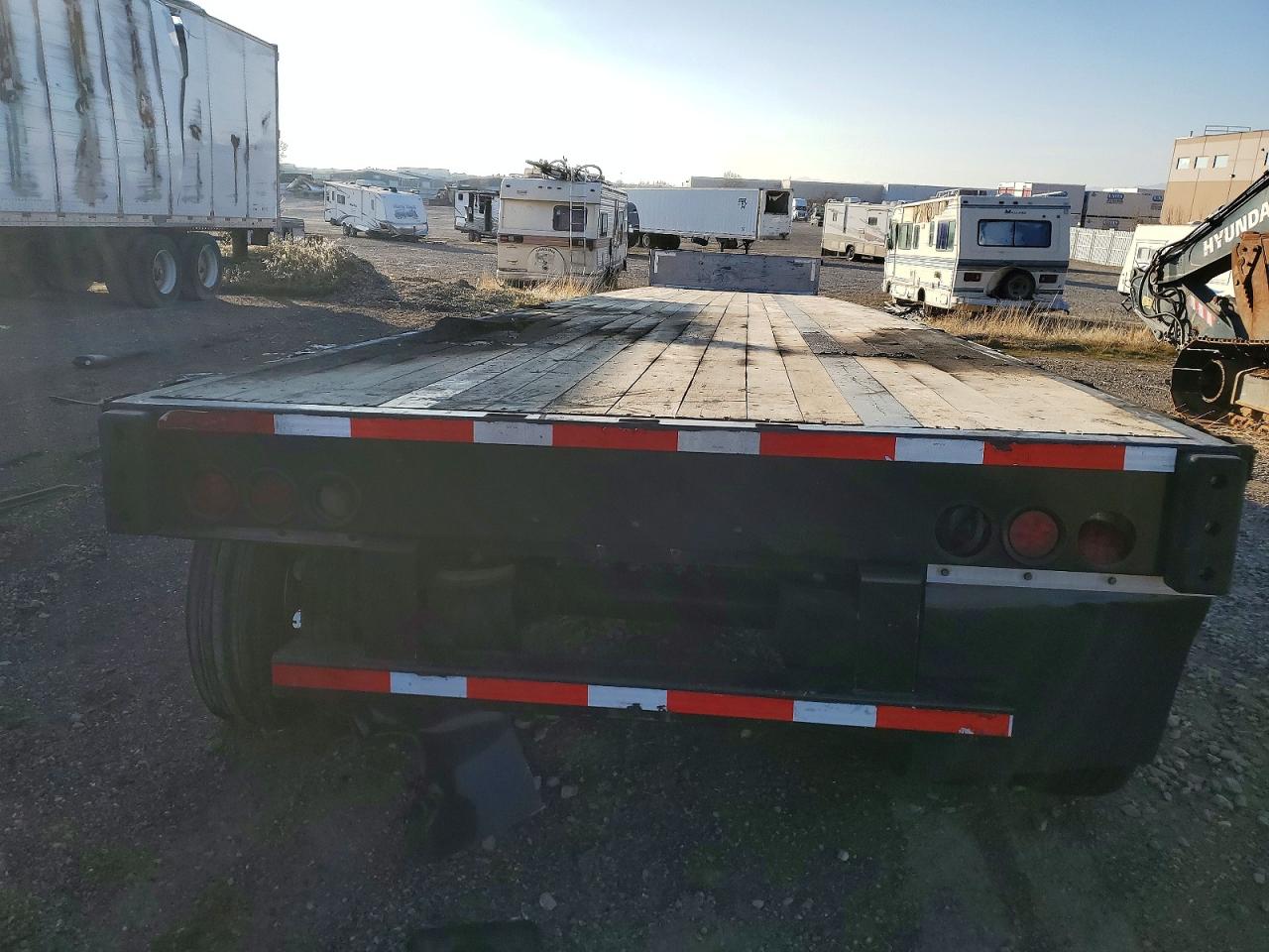 Wabash Flatbed Tr