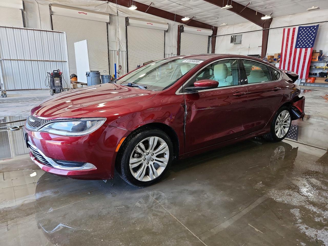 Salvage Chrysler 200 Image