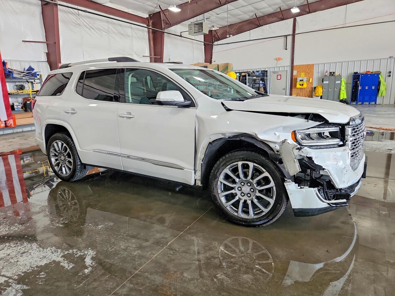 GMC Acadia Denali