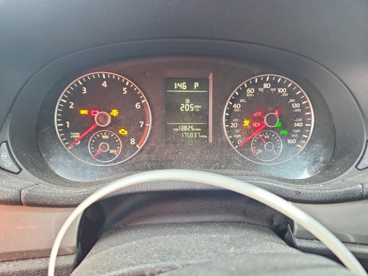 Volkswagen Passat S