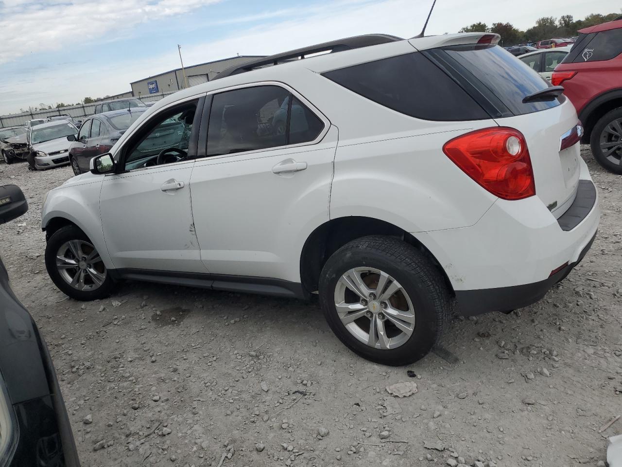 Salvage Chevrolet Equinox Image