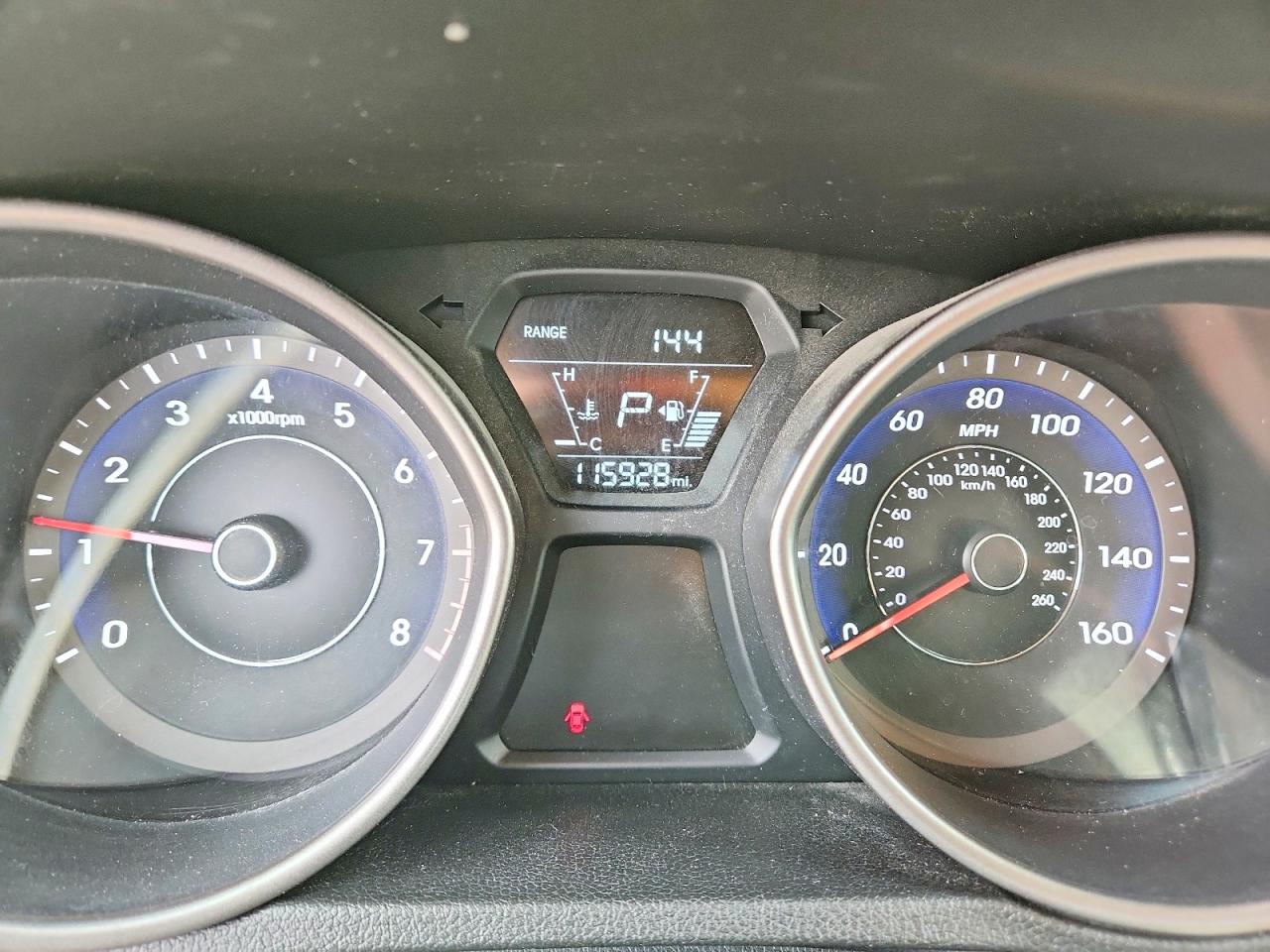 Hyundai ELANTRA Value Edition