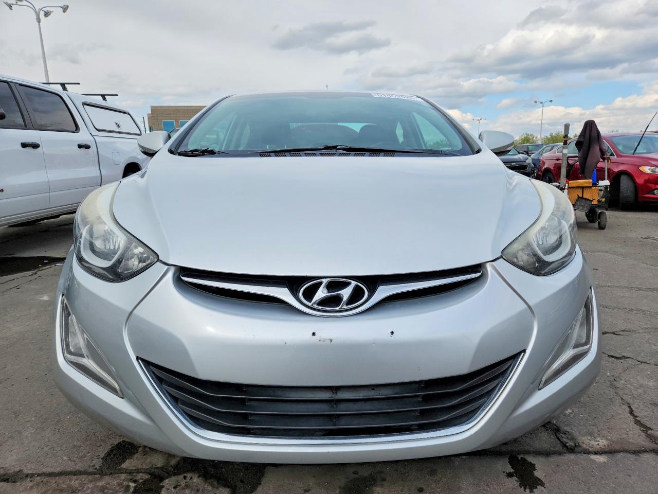 Hyundai ELANTRA Value Edition