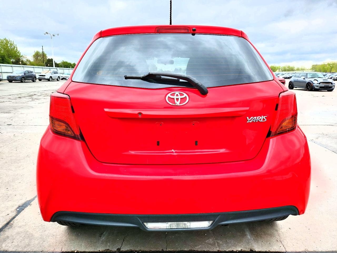 Toyota Yaris 5-door L