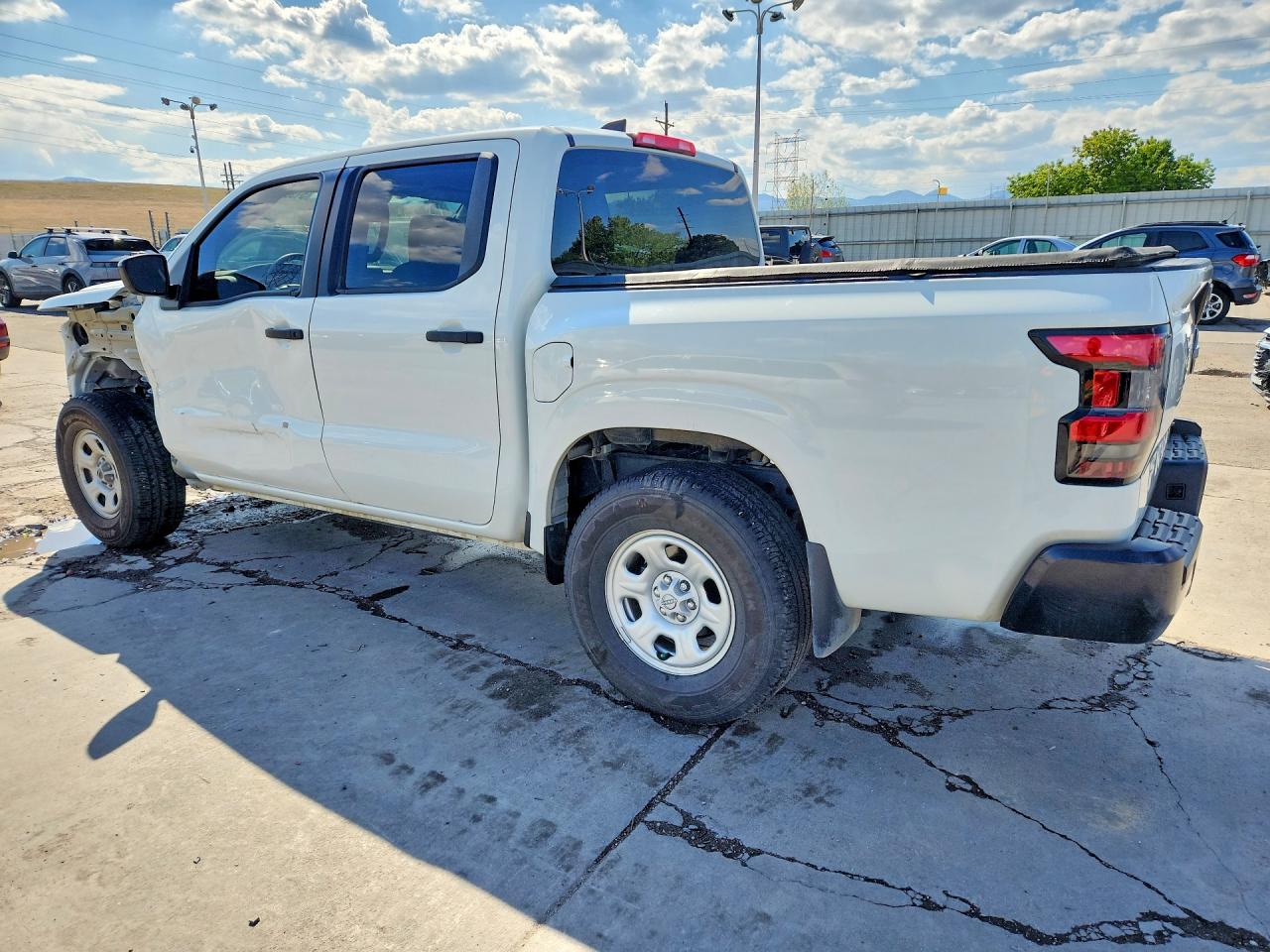 Nissan Frontier S