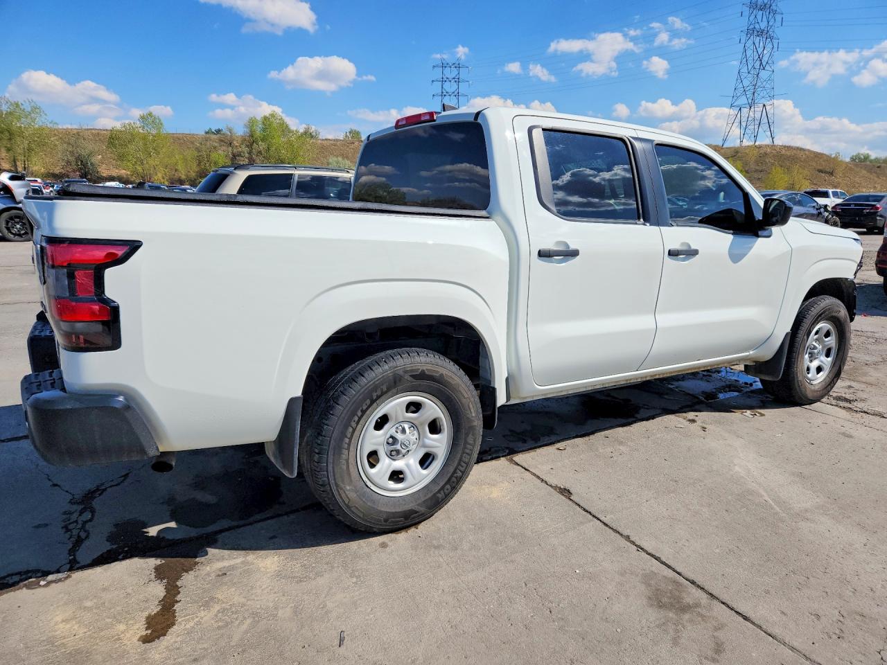 Nissan Frontier S