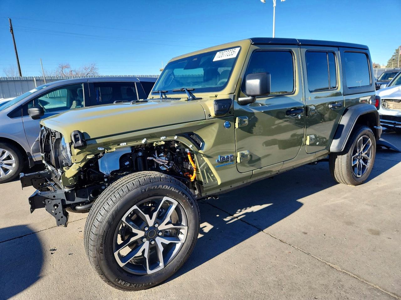 Salvage Jeep Wrangler Image