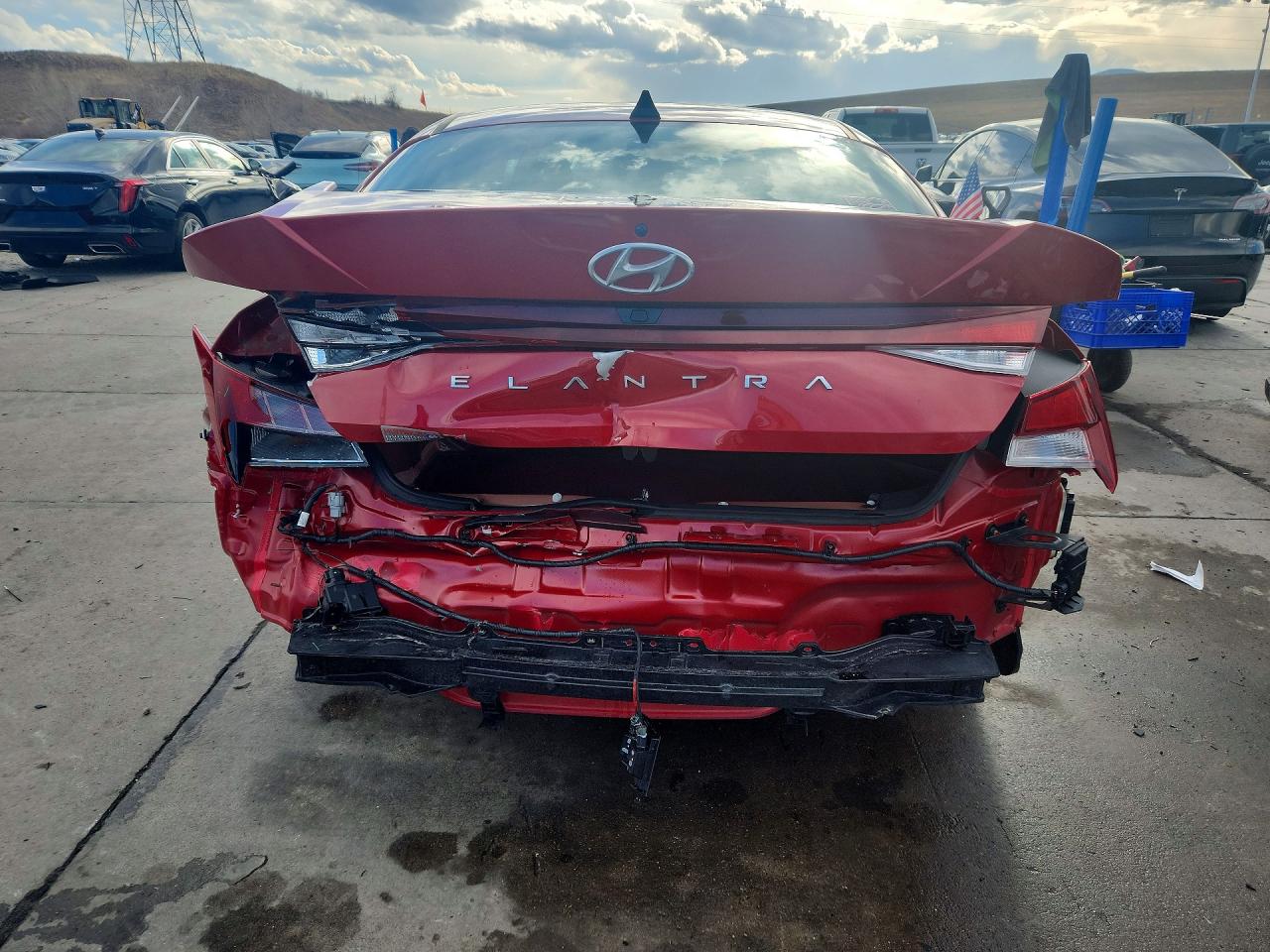 Hyundai ELANTRA Sel