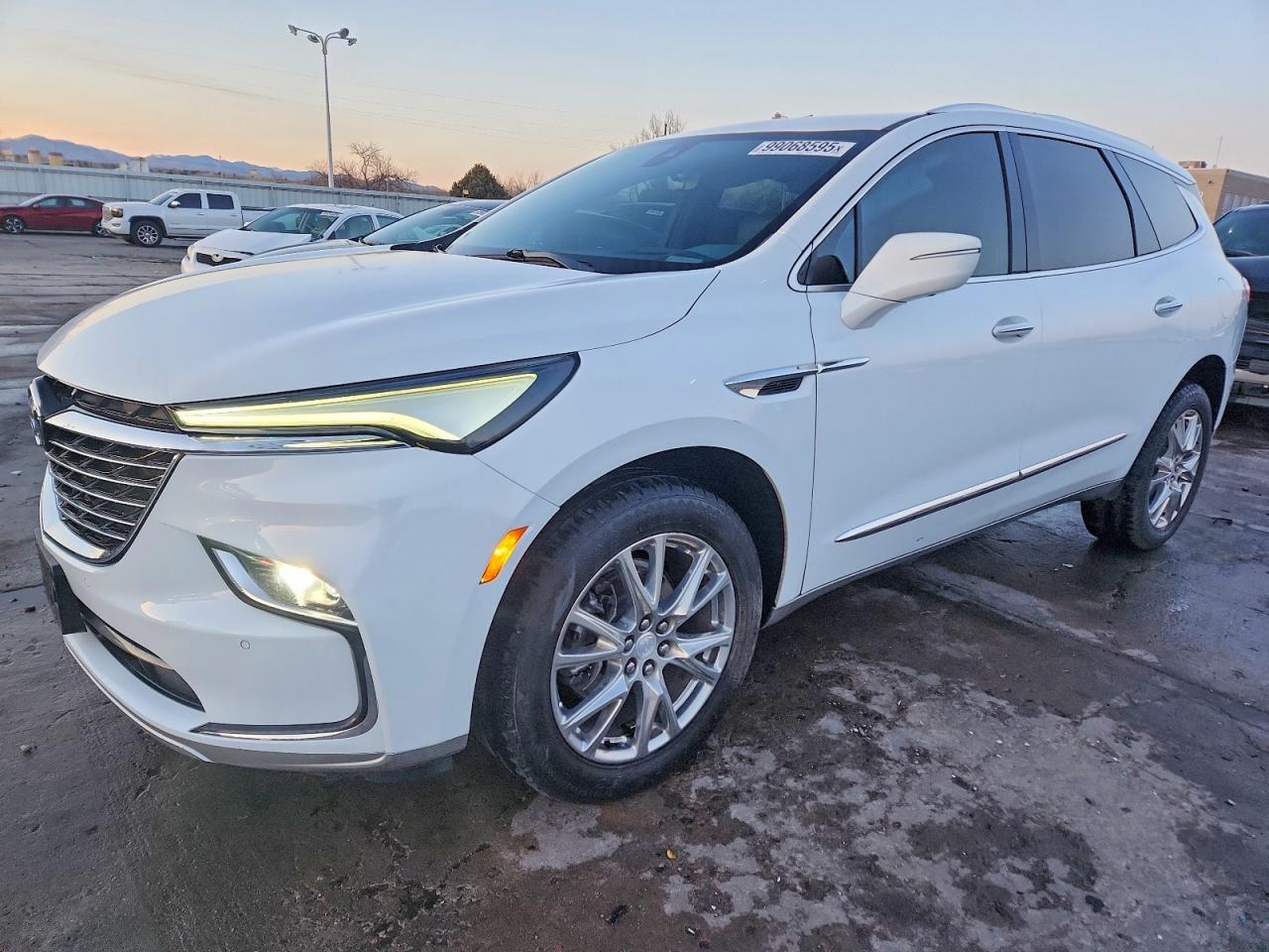 Salvage Buick Enclave Image